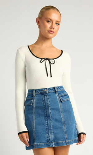 Stacey Front Bow Knit Top